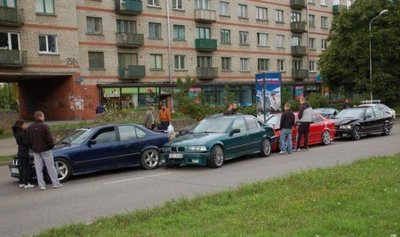 y3SKG-DoFiM.jpg