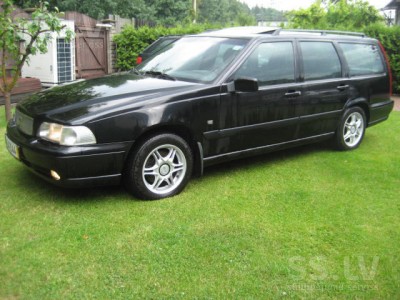 volvo-v70-1-2.800.jpg